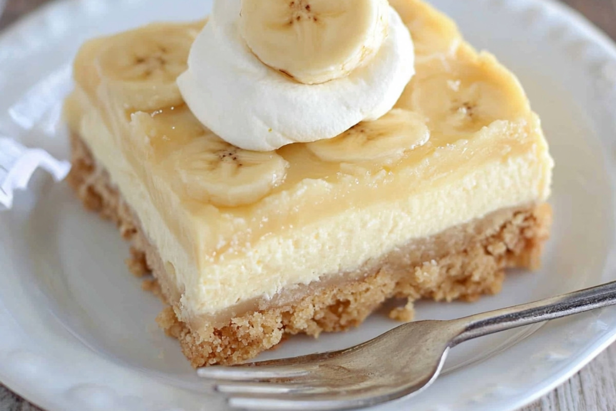 Banana Delight Cheesecake Bars