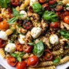 Delicious Caprese Chicken Pasta Salad